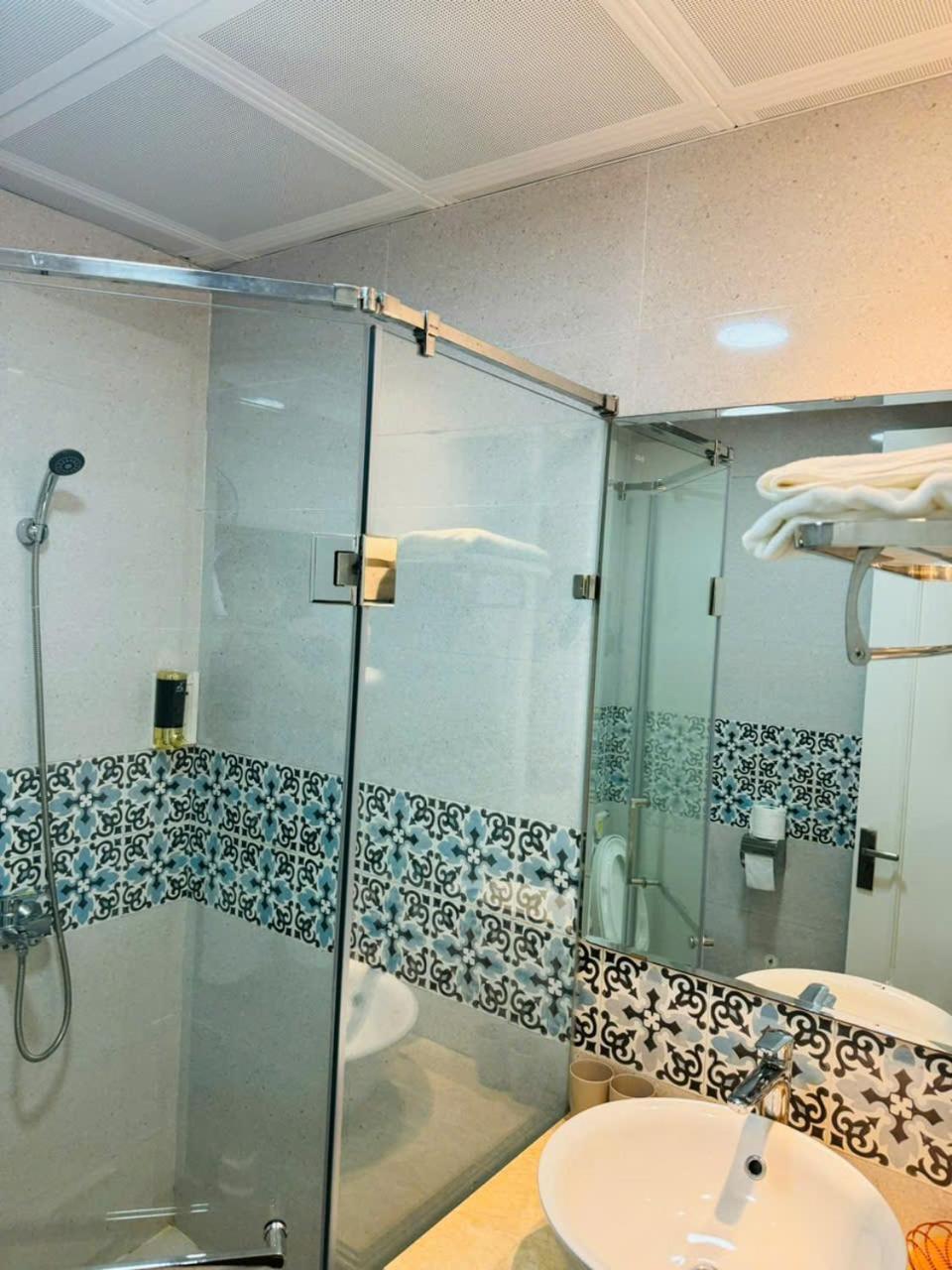 Ha Long Cozy Hotel מראה חיצוני תמונה