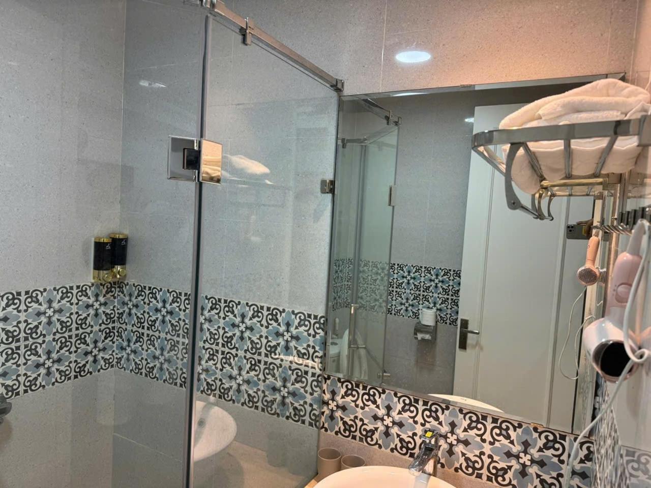 Ha Long Cozy Hotel מראה חיצוני תמונה